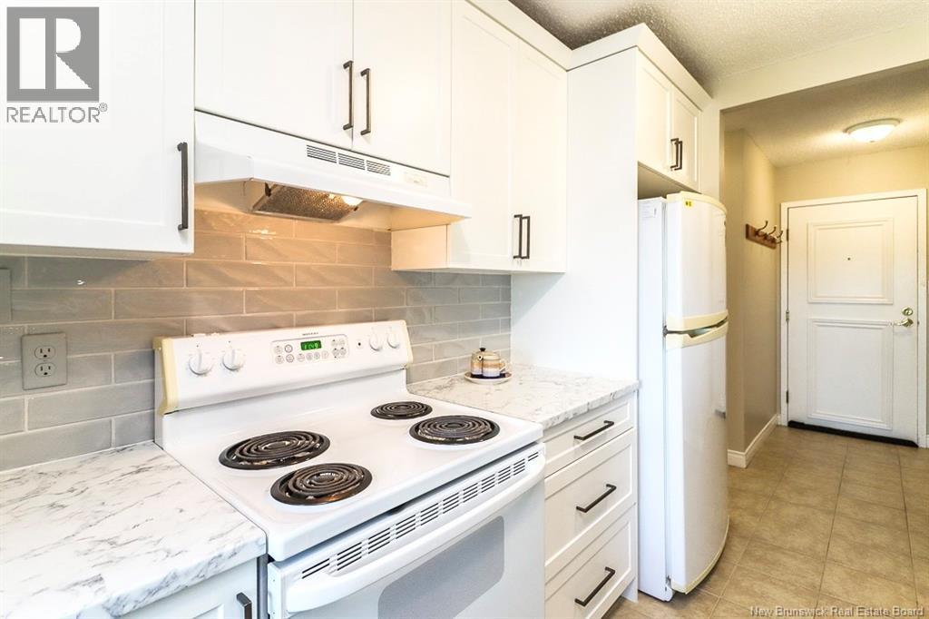 310 Woodward Unit# 909, Saint John, New Brunswick E2K 2L1 - Photo 7 - NB146357