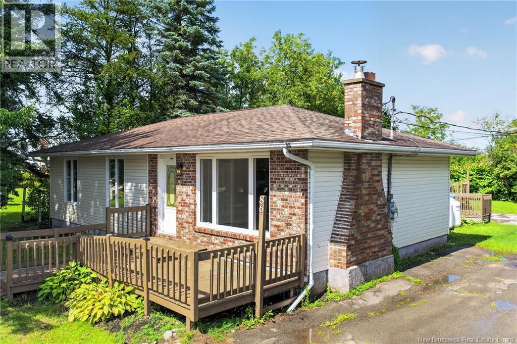 86 Cartier Street, Shediac, New Brunswick  E4P 1L3 - Photo 4 - NB146588