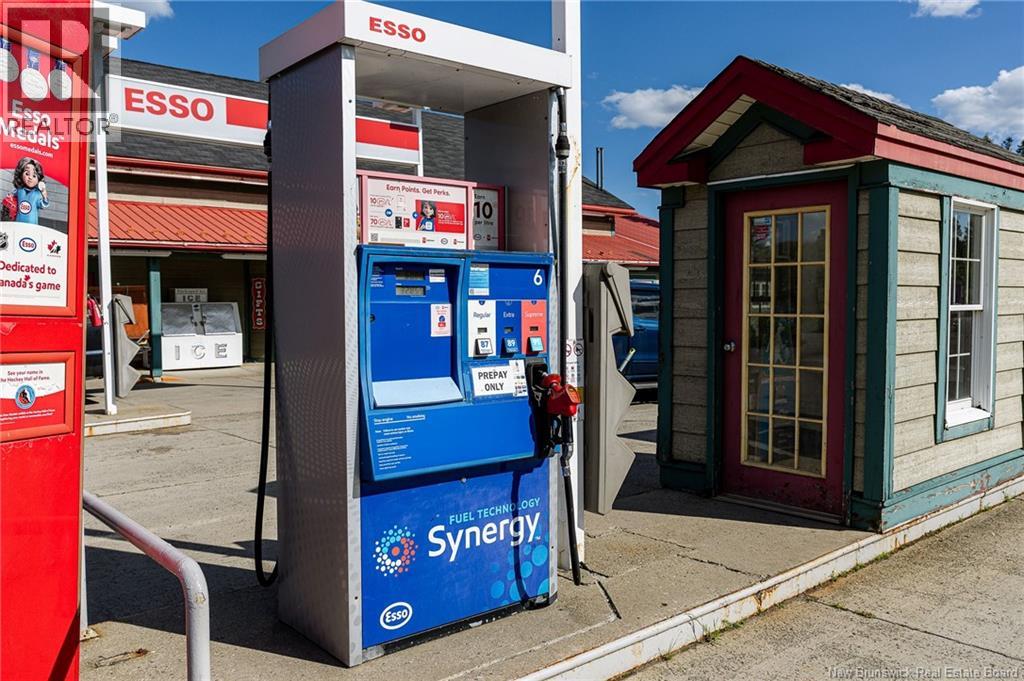 5 Old Bay Road, Oak Bay, New Brunswick  E3L 3W7 - Photo 2 - NB146400
