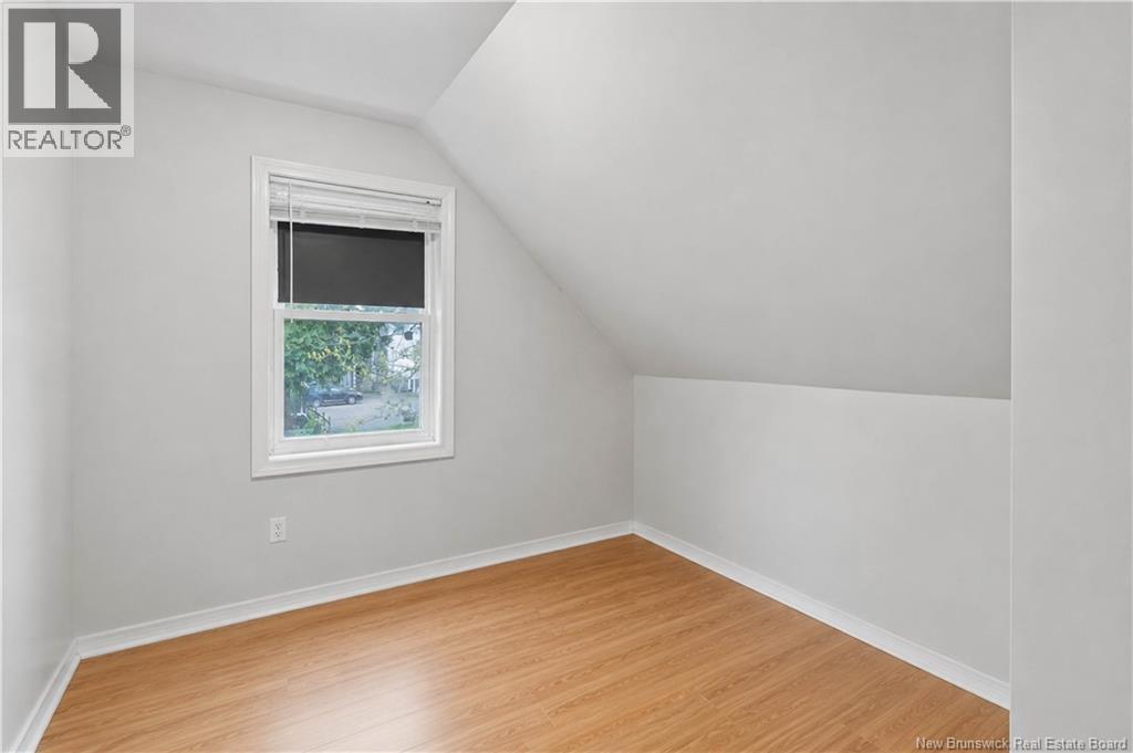 323 Saunders Street, Fredericton, New Brunswick  E3B 1T7 - Photo 23 - NB146807