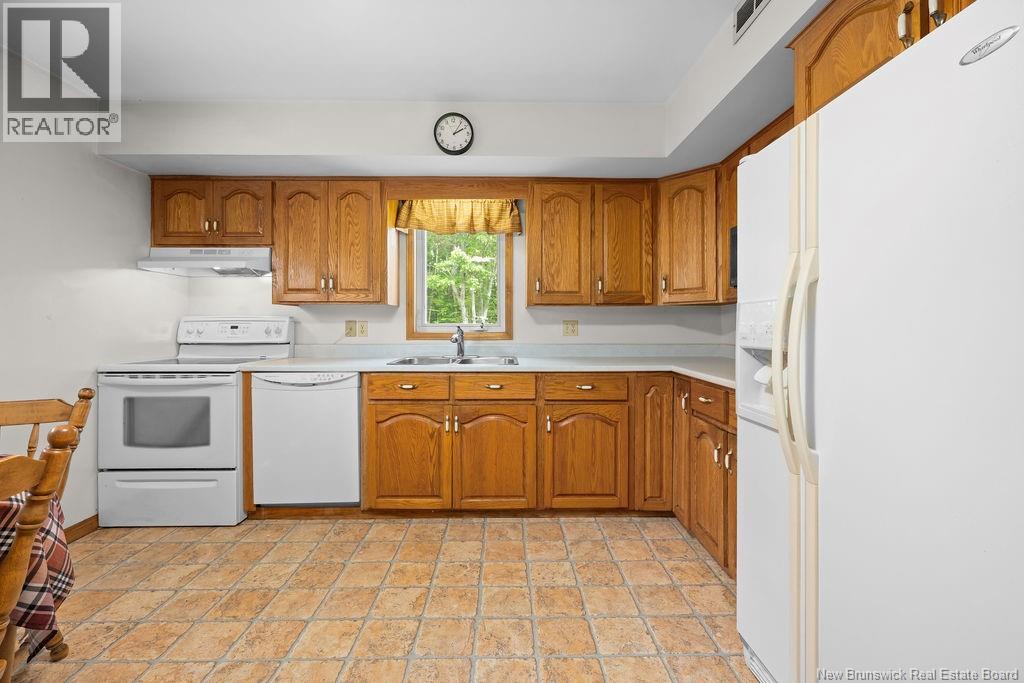 96 Zack Road, Berry Mills, New Brunswick  E1G 2T9 - Photo 15 - NB146842