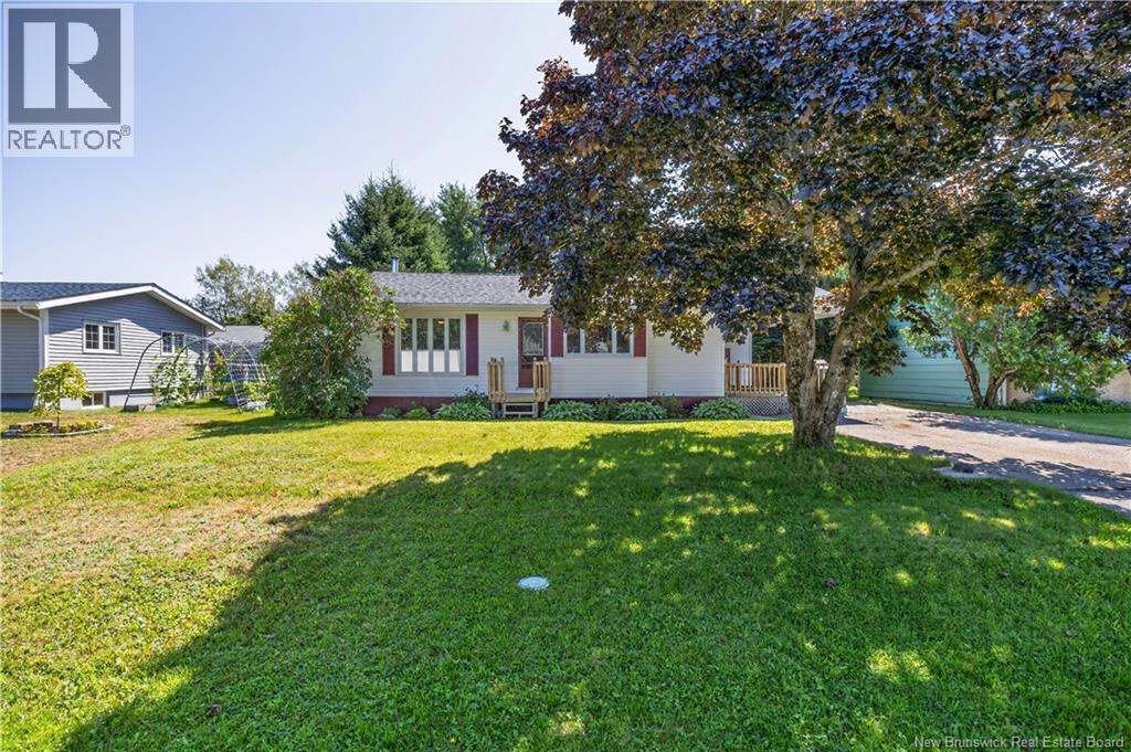 380 Sunset Avenue, Miramichi, New Brunswick  E1V 1A4 - Photo 1 - NB146834