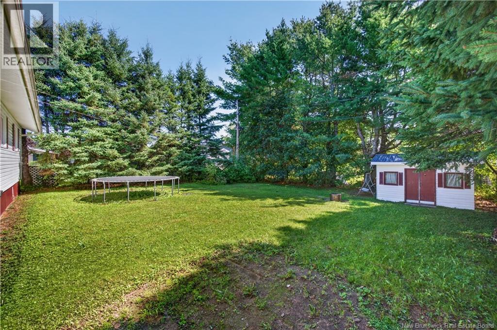 380 Sunset Avenue, Miramichi, New Brunswick  E1V 1A4 - Photo 4 - NB146834