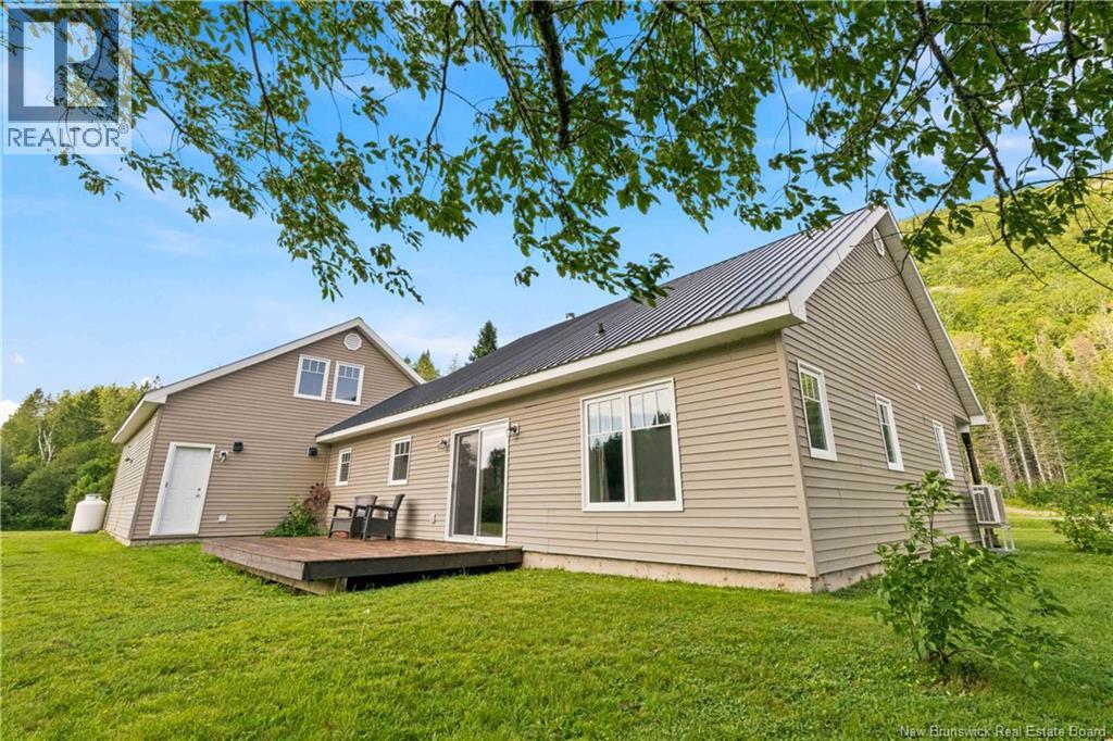 705 Pleasant Vale Road, Elgin, New Brunswick E4Z 0E1 - Photo 3 - NB146862