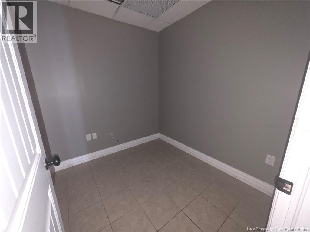 255 Broadway Boulevard Unit# Suite 101, Grand Falls, New Brunswick E3Z 2K1 - Photo 14 - NB146849