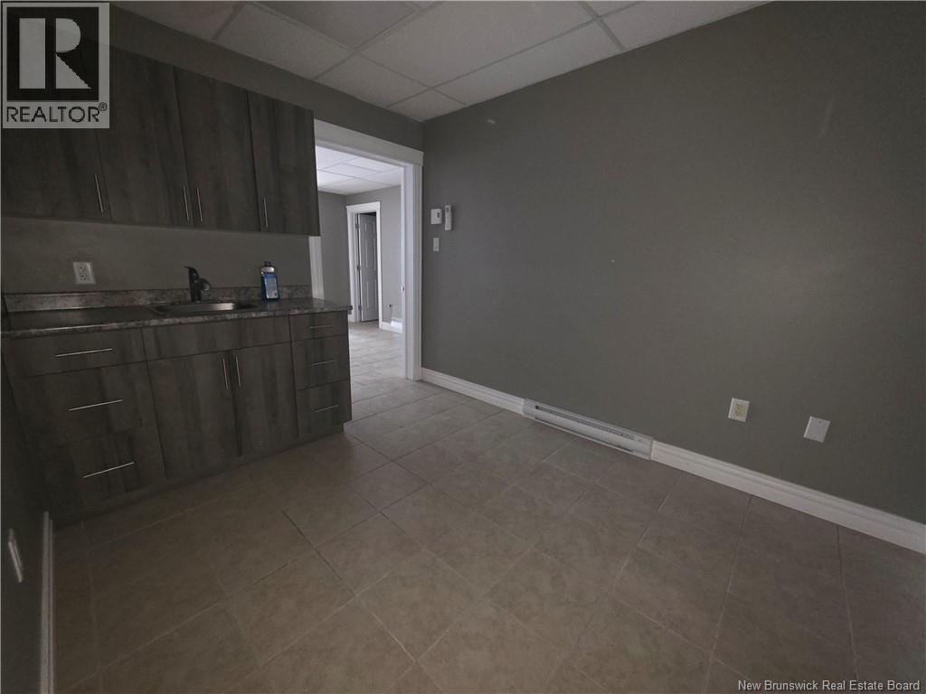 255 Broadway Boulevard Unit# Suite 101, Grand Falls, New Brunswick E3Z 2K1 - Photo 17 - NB146849