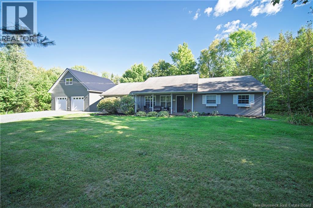 122 Fawn Crescent, Hanwell, New Brunswick
