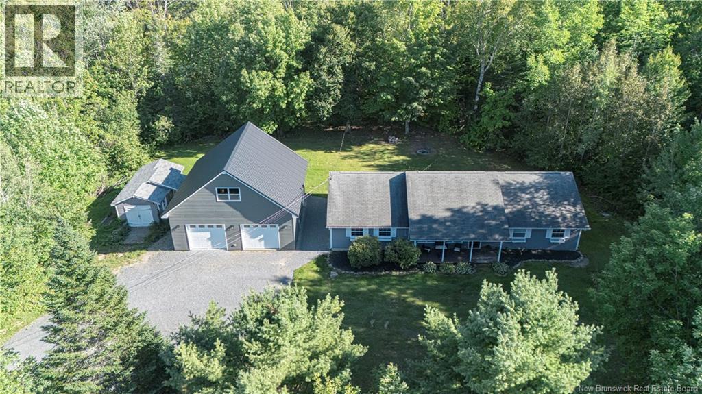 122 Fawn Crescent, Hanwell, New Brunswick  E3E 1B5 - Photo 2 - NB146840