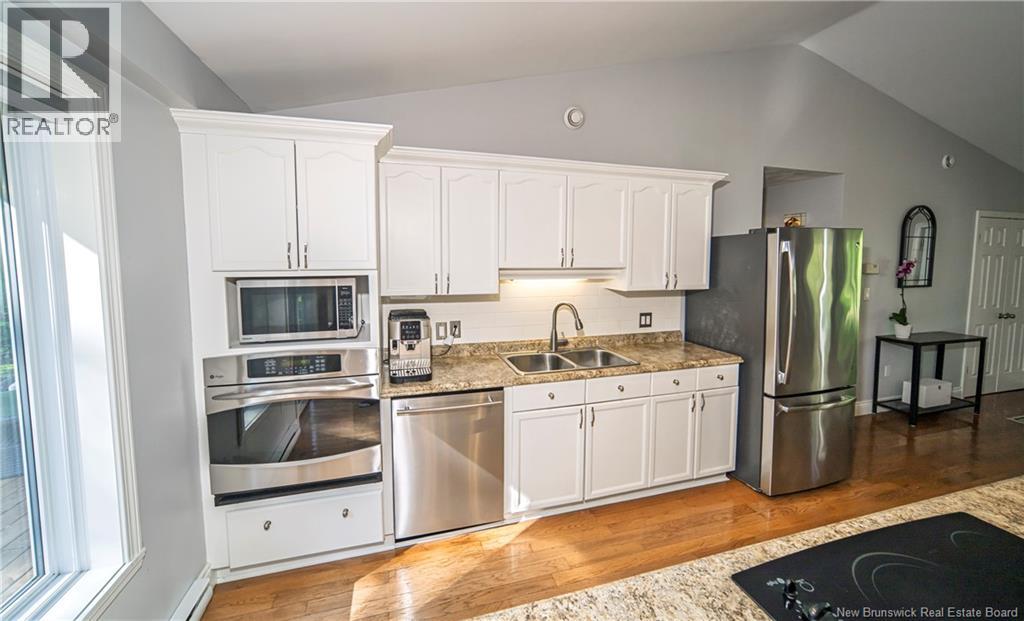 122 Fawn Crescent, Hanwell, New Brunswick  E3E 1B5 - Photo 4 - NB146840