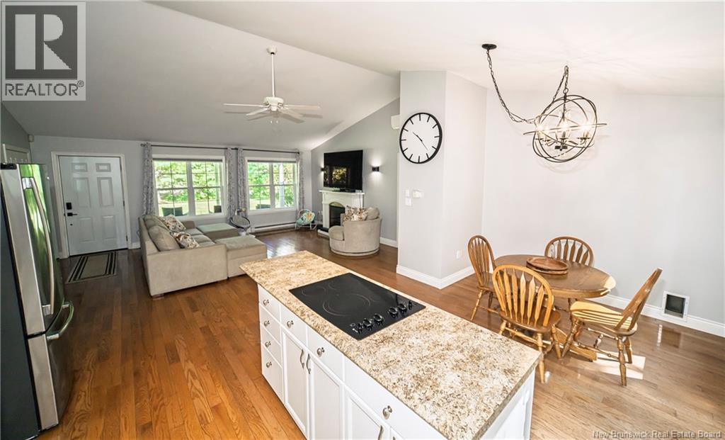 122 Fawn Crescent, Hanwell, New Brunswick  E3E 1B5 - Photo 6 - NB146840