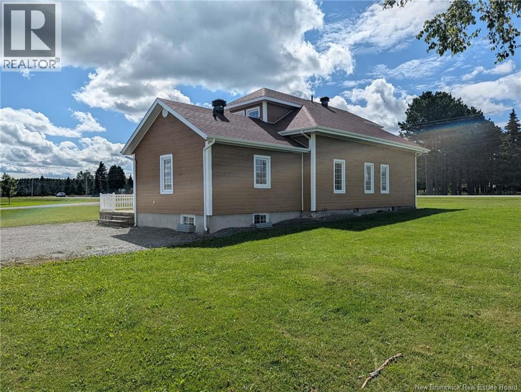 5915 Route 17, Saint-Quentin, New Brunswick  E8A 2J7 - Photo 6 - NB146910