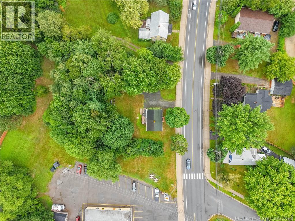 333 Sunset Drive, Fredericton, New Brunswick  E3A 1B3 - Photo 3 - NB146721