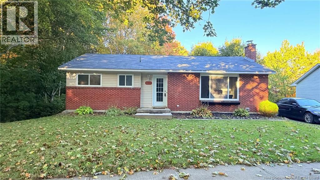 132 Topcliffe Crescent, Fredericton, New Brunswick