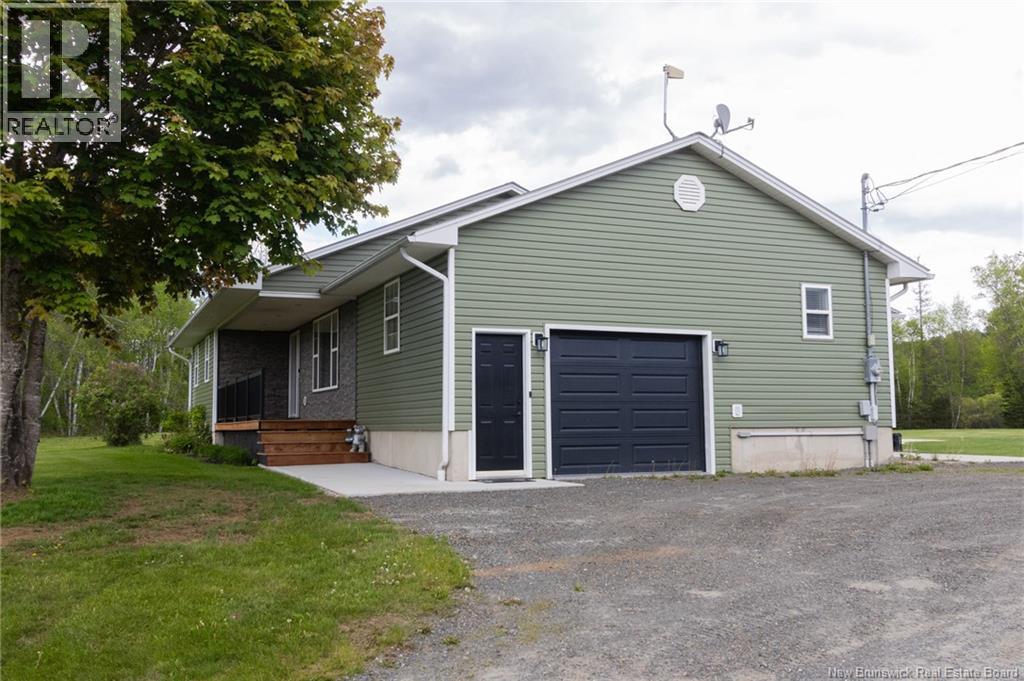 1319 Route 104, Upper Keswick, New Brunswick  E6L 2G8 - Photo 3 - NB146709