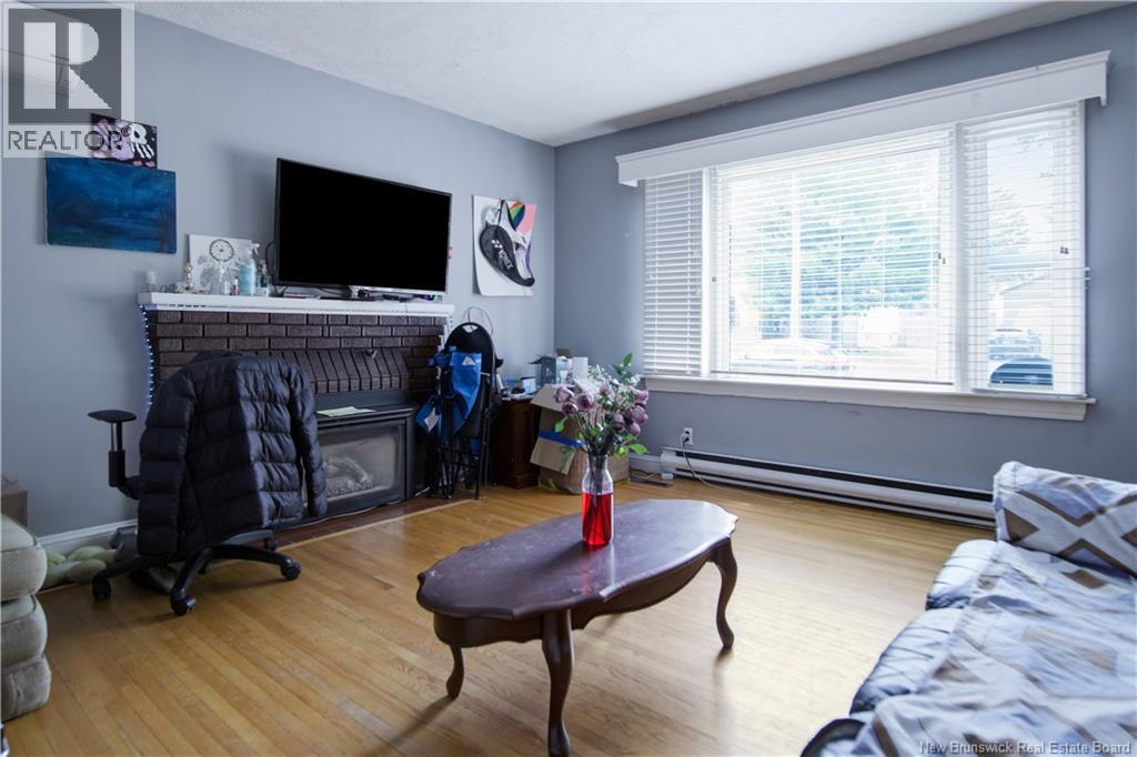 173 Maple Street, Moncton, New Brunswick  E1C 6A5 - Photo 4 - NB147032