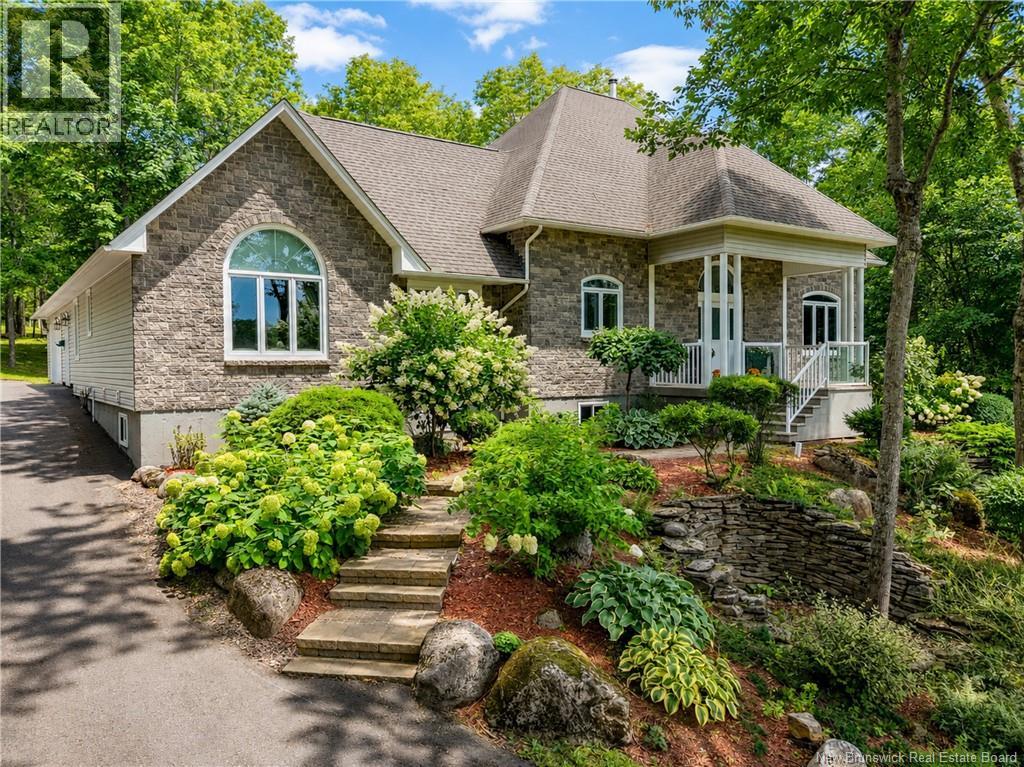 14 Carlisle Road, Douglas, New Brunswick