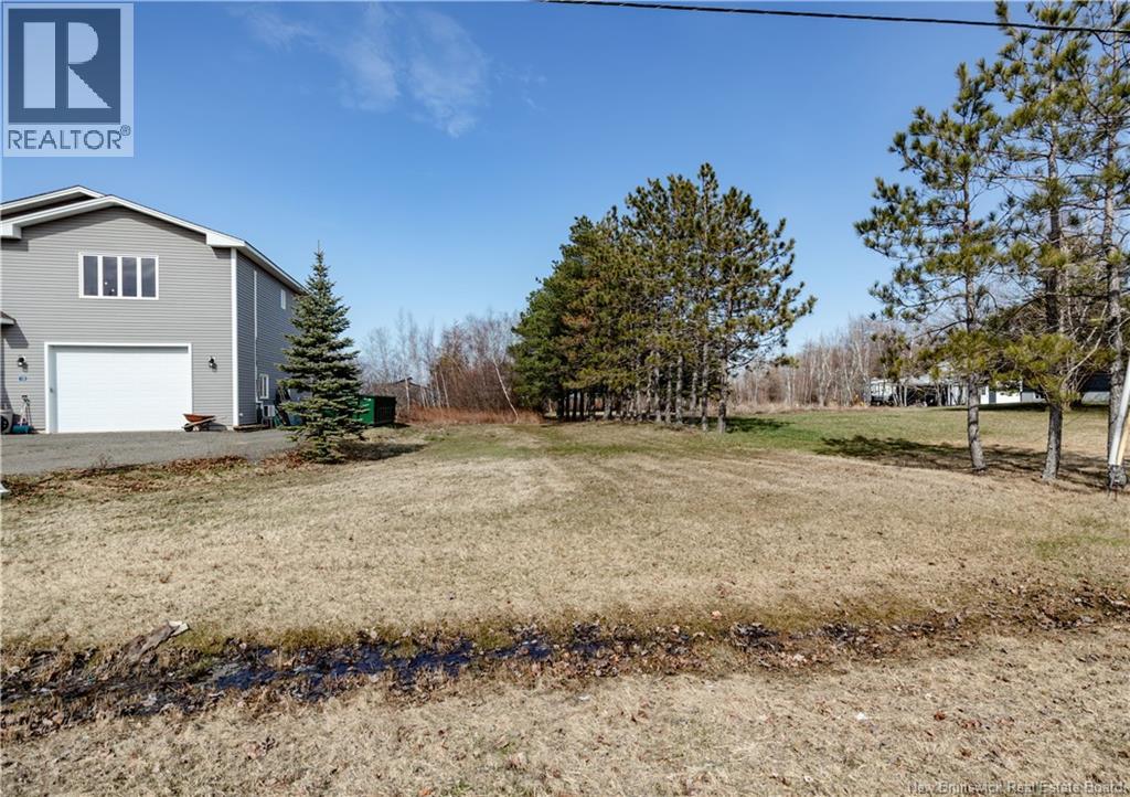 18 Louis-Bourg Road, Bouctouche, New Brunswick  E4S 3N7 - Photo 4 - NB146977