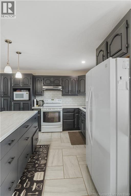18 Louis-Bourg Road, Bouctouche, New Brunswick  E4S 3N7 - Photo 5 - NB146977