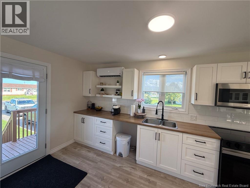 1010 Route 134, Petit-Rocher, New Brunswick  E8J 1A1 - Photo 6 - NB147082