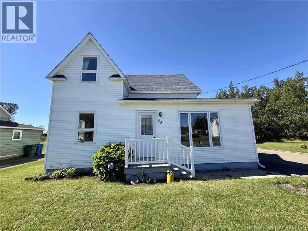 64 Rue Du Pêcheur Nord, Lamèque, New Brunswick E8T 1J5 - Photo 1 - NB147007