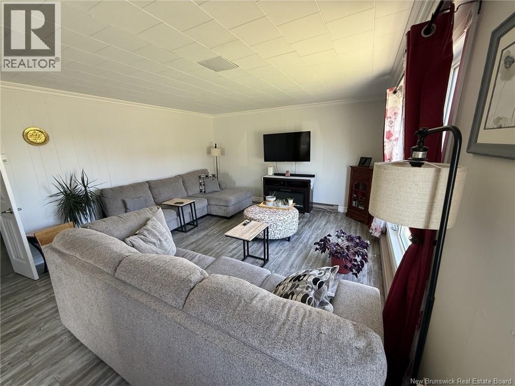 64 Rue Du Pêcheur Nord, Lamèque, New Brunswick E8T 1J5 - Photo 23 - NB147007