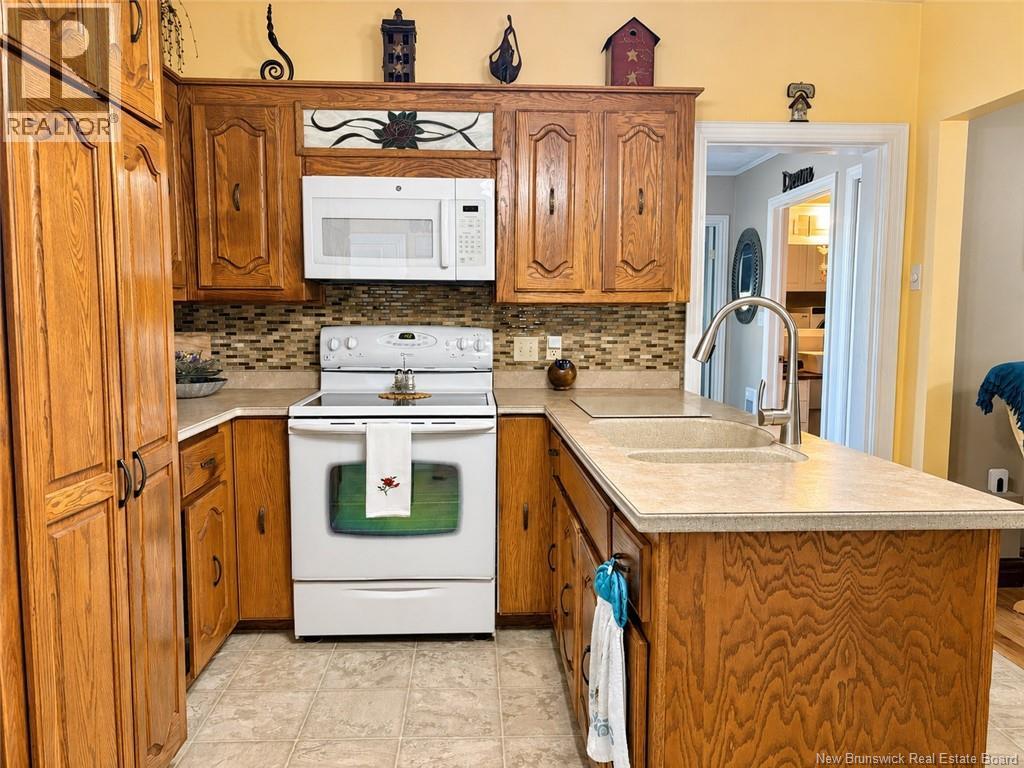 25 Hillcrest Avenue, Hartland, New Brunswick E7P 1M7 - Photo 20 - NB146971