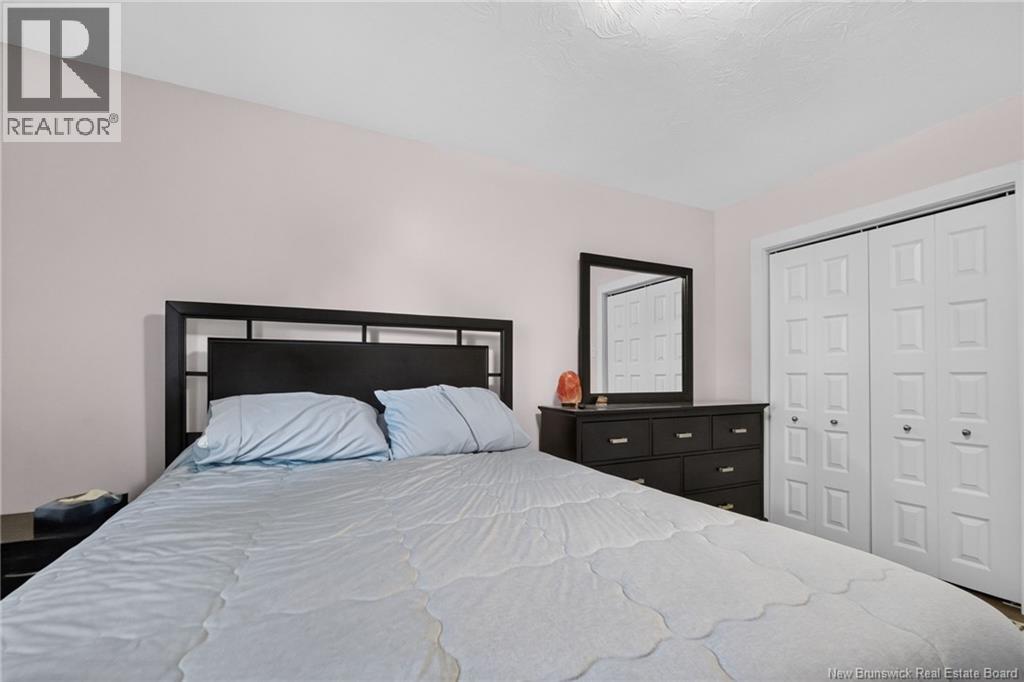 1042 Elmwood Drive, Moncton, New Brunswick  E1H 2G9 - Photo 28 - NB147089
