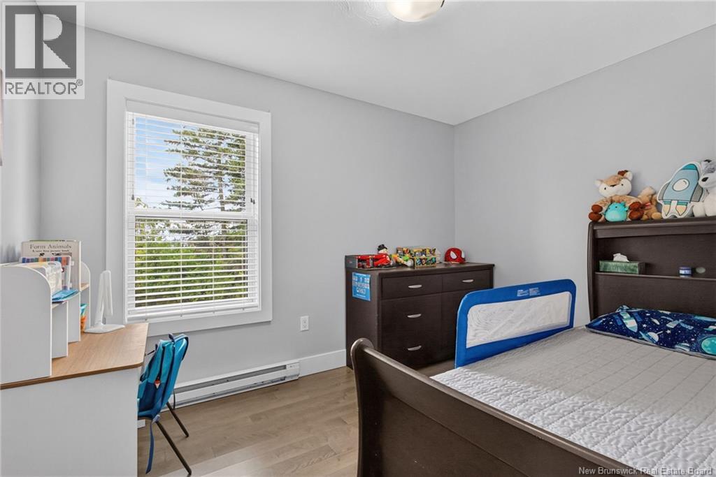 1042 Elmwood Drive, Moncton, New Brunswick  E1H 2G9 - Photo 35 - NB147089