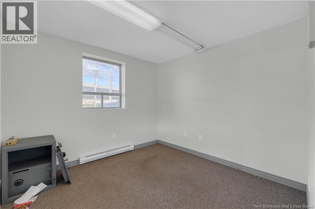 242 Rothesay Avenue, Saint John, New Brunswick  E2J 2B7 - Photo 10 - NB146981