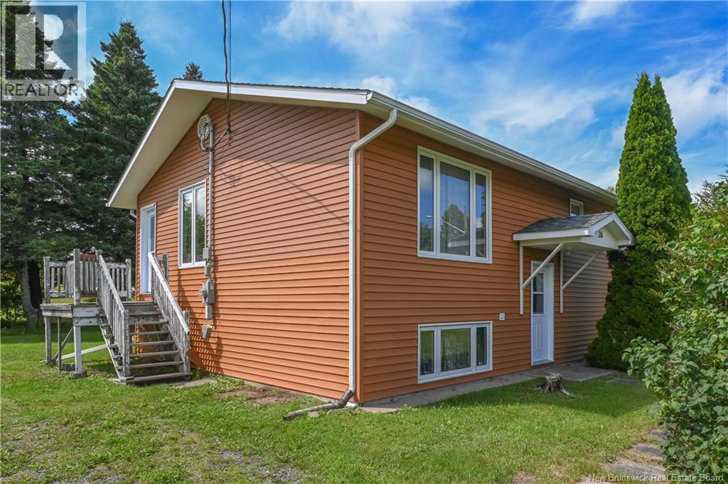26 Des Patriotes Street, Caraquet, New Brunswick  E1W 1B6 - Photo 10 - NB147115