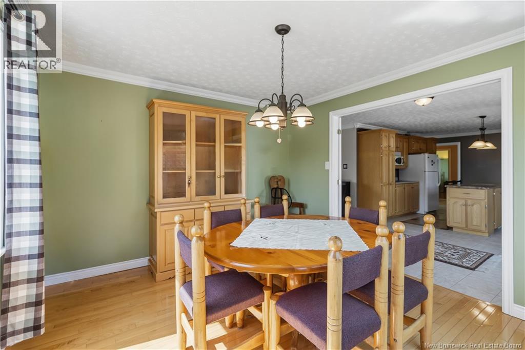 40 Acadie, Bouctouche, New Brunswick E4S 2T2 - Photo 18 - NB147161