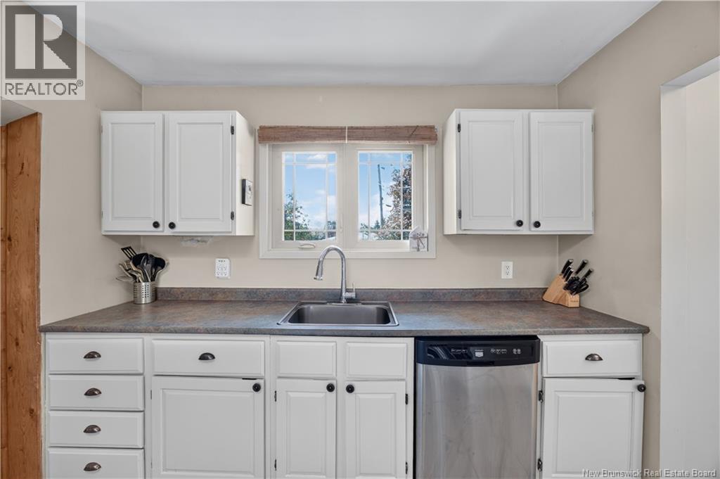 116 Century Drive, Miramichi, New Brunswick  E1V 7A4 - Photo 15 - NB147084