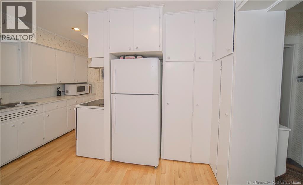 320 University Avenue, Fredericton, New Brunswick  E3B 4J1 - Photo 19 - NB146912
