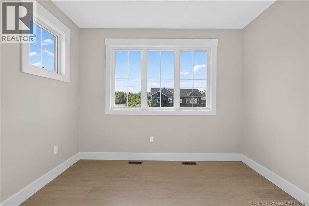 66 Raphael, Dieppe, New Brunswick  E1A 8S4 - Photo 37 - NB147177