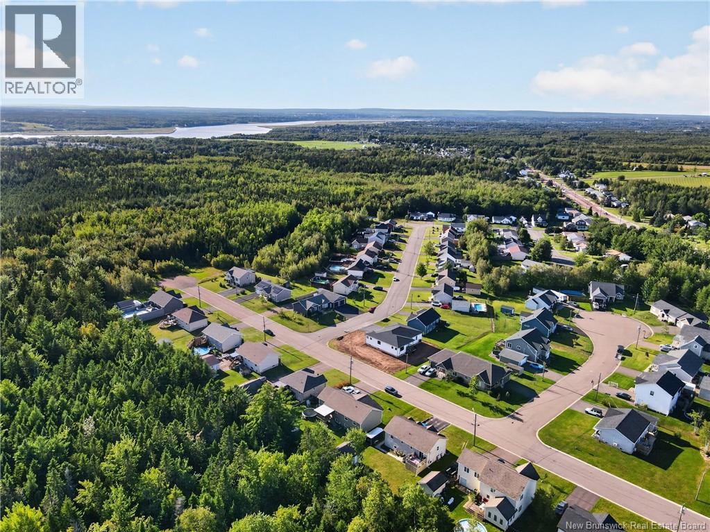 66 Raphael, Dieppe, New Brunswick  E1A 8S4 - Photo 48 - NB147177