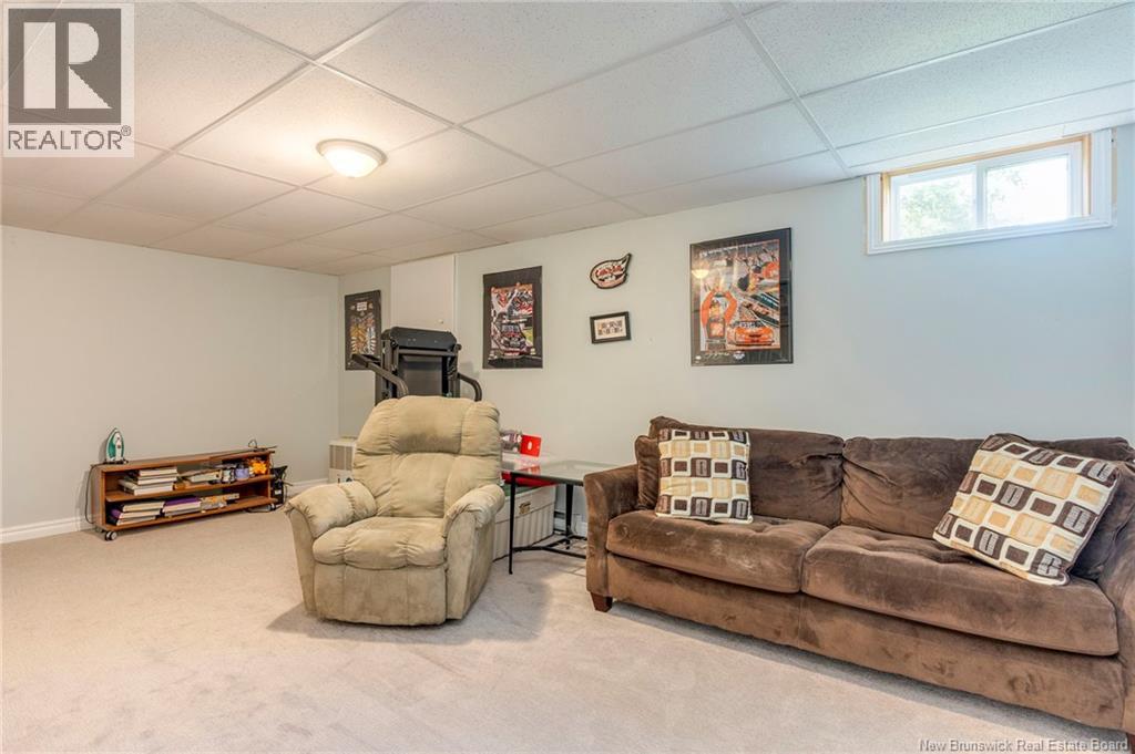 609 Salisbury Road, Moncton, New Brunswick E1E 1B9 - Photo 21 - NB147189