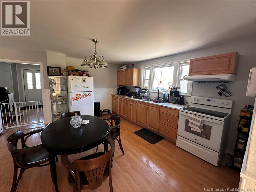 150-152 Dumaresq Street, Bathurst, New Brunswick  E2A 1H6 - Photo 6 - NB147231