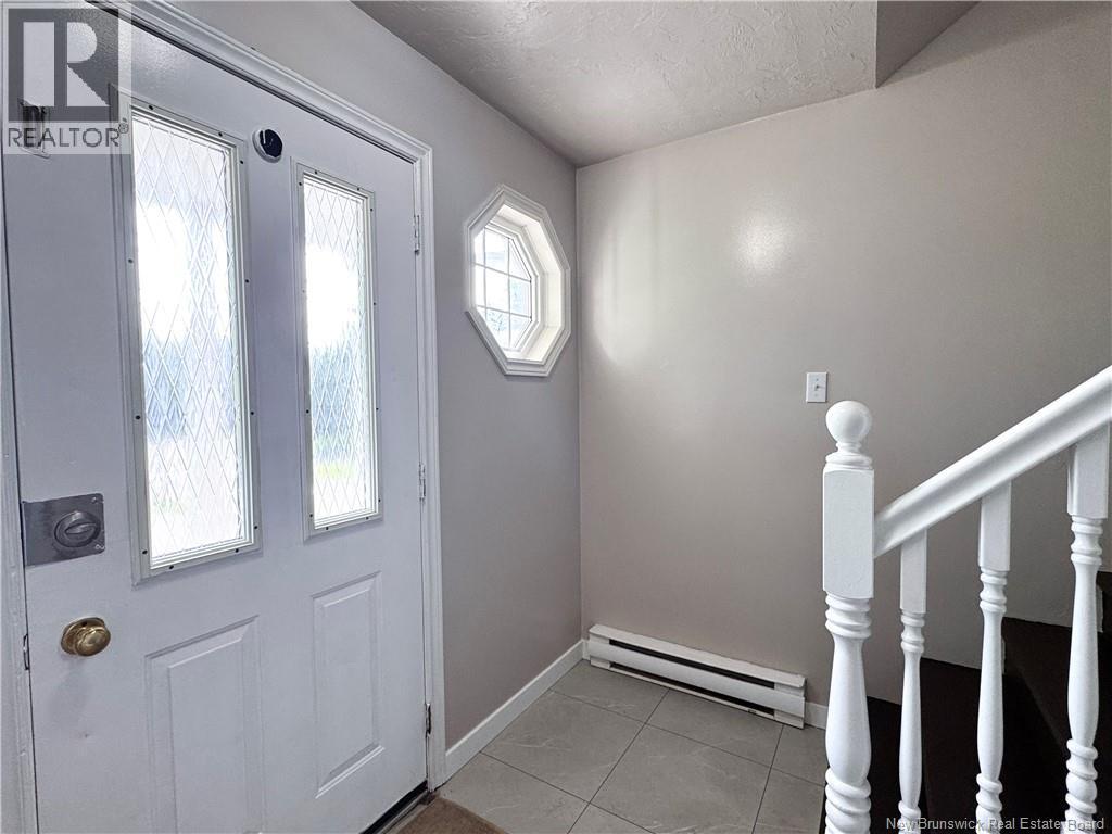 51 Sheffield Court, Moncton, New Brunswick  E1G 2J2 - Photo 3 - NB147204