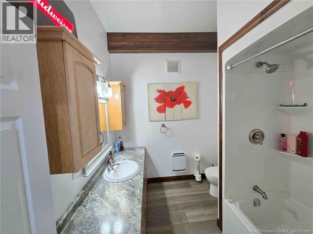 959 Principale, Beresford, New Brunswick  E2A 1M7 - Photo 16 - NB147304
