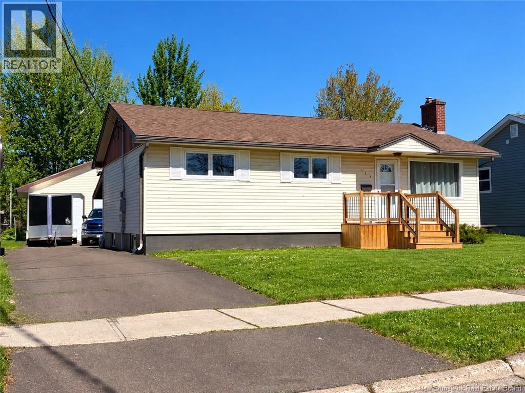 175 Second Avenue, Moncton, New Brunswick  E1C 7Y5 - Photo 2 - NB147013