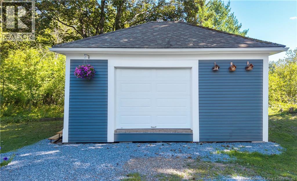 29 Elm Street, St. Stephen, New Brunswick  E3L 2S5 - Photo 6 - NB147295