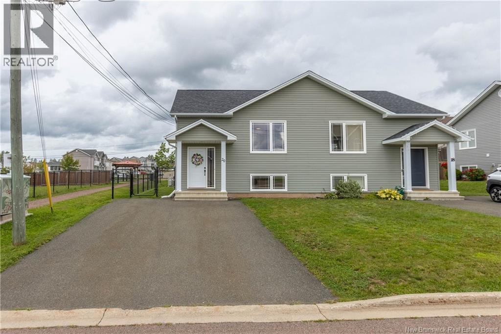 20 Edington Street, Moncton, New Brunswick  E1E 0G6 - Photo 2 - NB147351