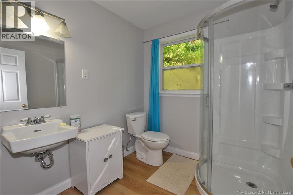 242 Highland Avenue, Fredericton, New Brunswick  E3A 2S6 - Photo 38 - NB147372