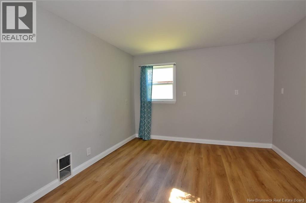242 Highland Avenue, Fredericton, New Brunswick  E3A 2S6 - Photo 39 - NB147372