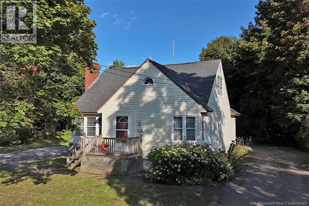 242 Highland Avenue, Fredericton, New Brunswick  E3A 2S6 - Photo 45 - NB147372
