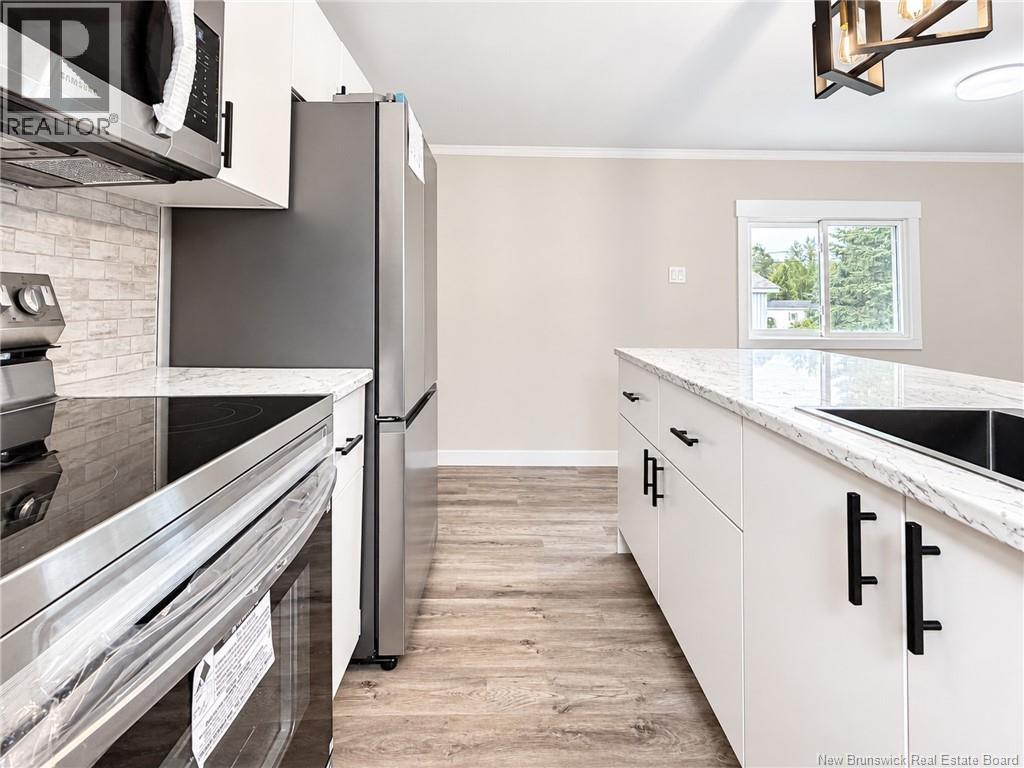 14 Elmdale Crescent, Fredericton, New Brunswick  E3B 6P9 - Photo 17 - NB147331