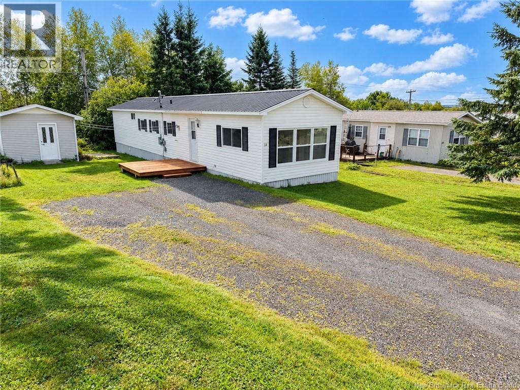 14 Elmdale Crescent, Fredericton, New Brunswick  E3B 6P9 - Photo 3 - NB147331