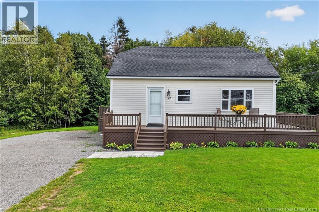 22 Pointe-Du-Chêne Road, Shediac, New Brunswick  E4P 2M2 - Photo 2 - NB147400