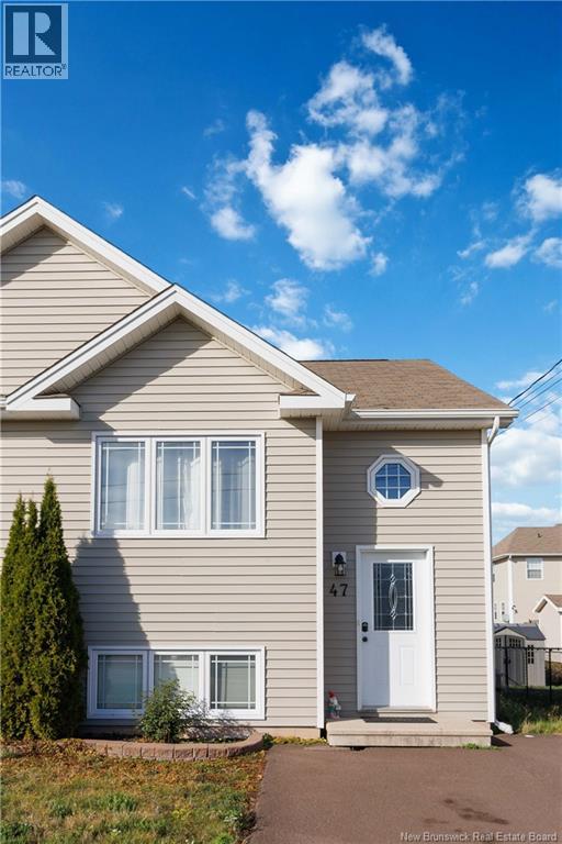 47 Nugent, Dieppe, New Brunswick  E1A 0S7 - Photo 2 - NB147439