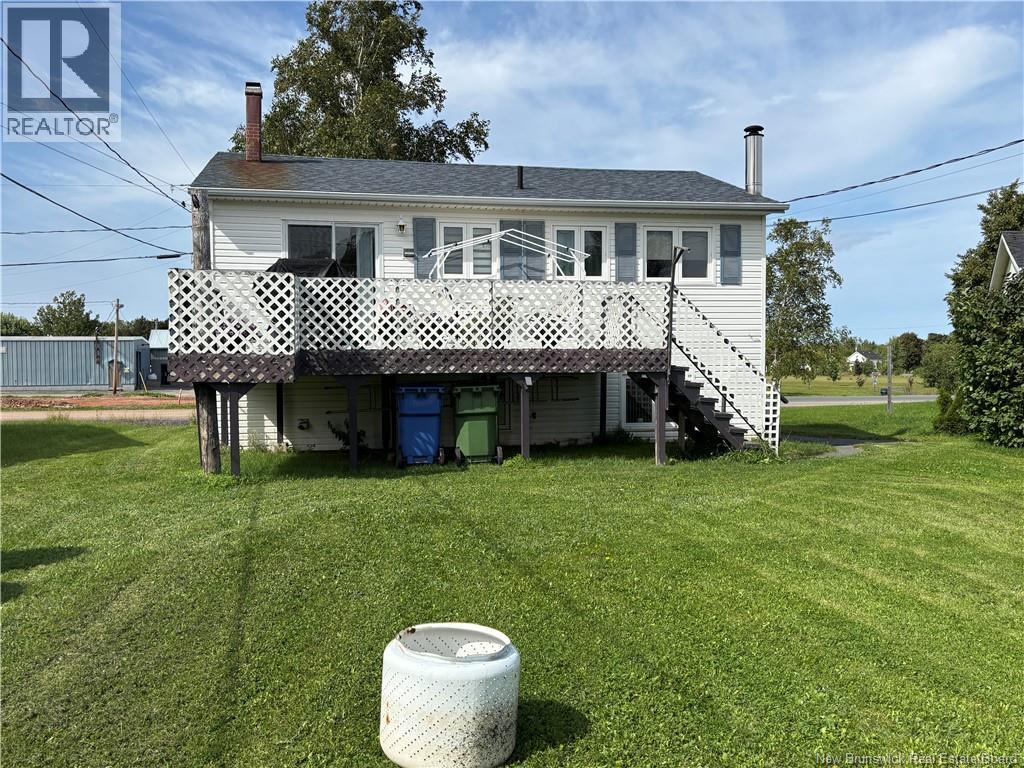 810 Couture Street, Bathurst, New Brunswick  E2A 2E9 - Photo 6 - NB147588